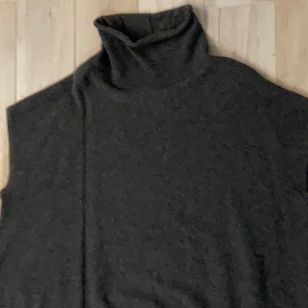 Cashmere tunic with roll neck